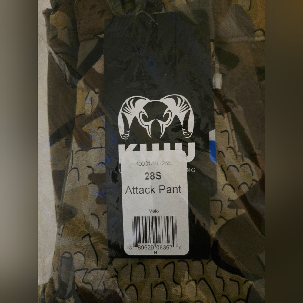 KUIU Attack Pants VALO Camo Size 28S NWT - Premium Hunting Gear